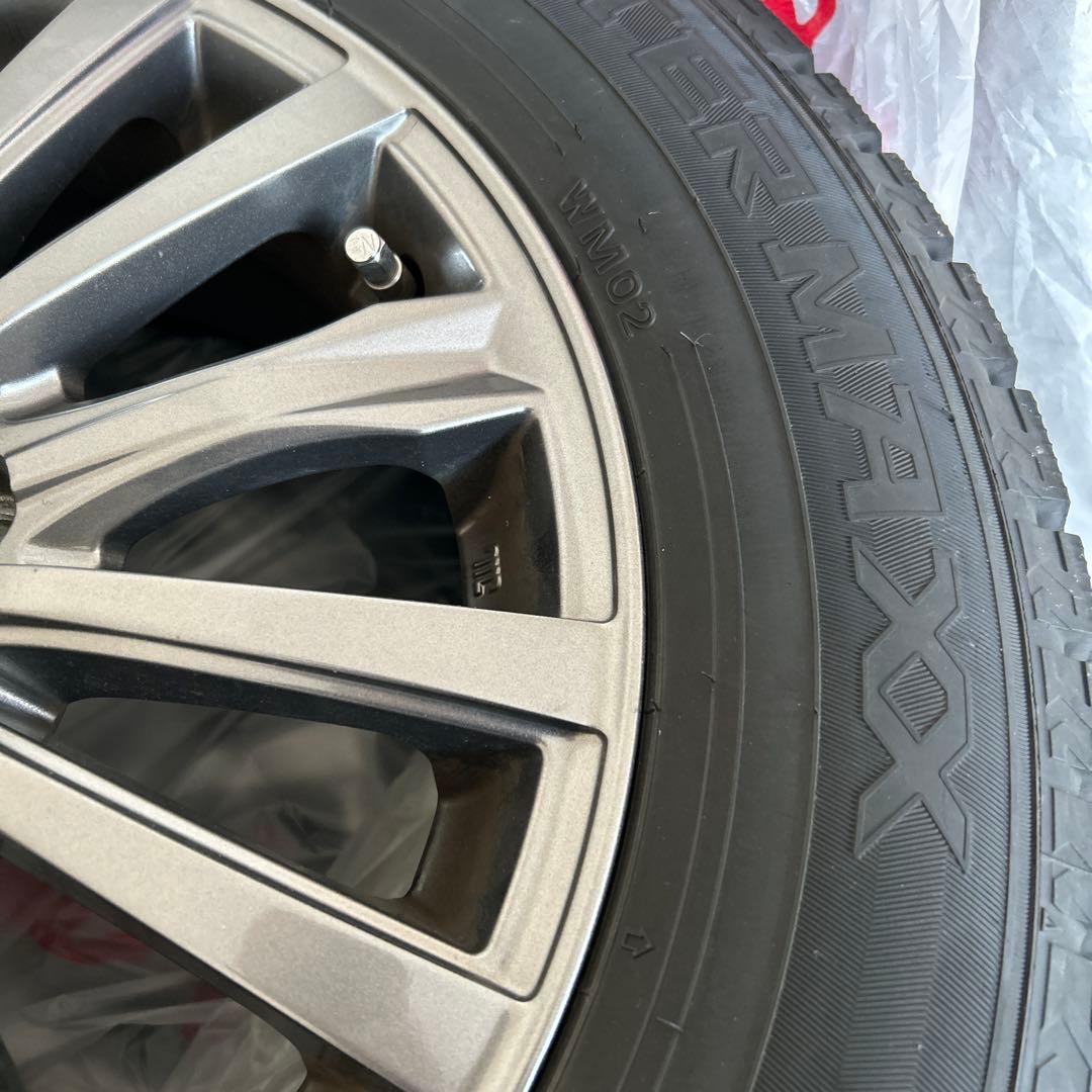 DUNLOP スタッドレスタイヤ 195/65R15 4本