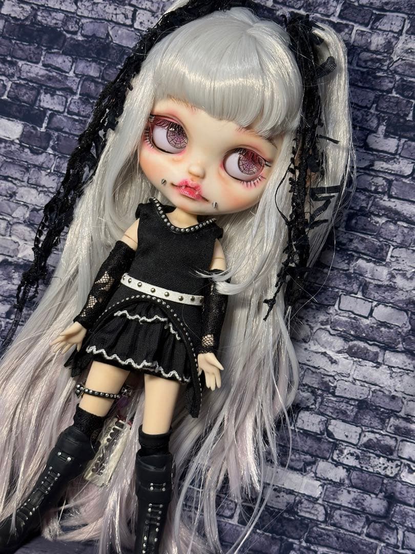 r*k様 アイシードール 本体女の子　OF付き　カスタムアイシードール