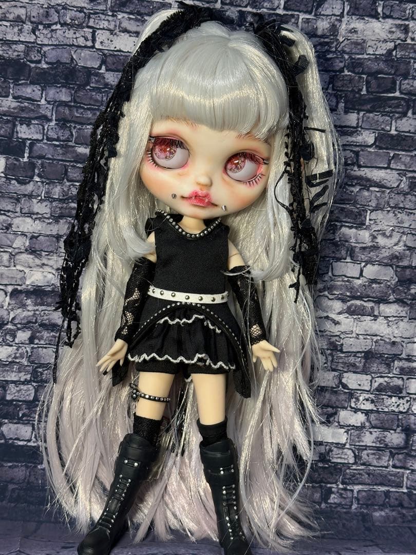 r*k様 アイシードール 本体女の子　OF付き　カスタムアイシードール