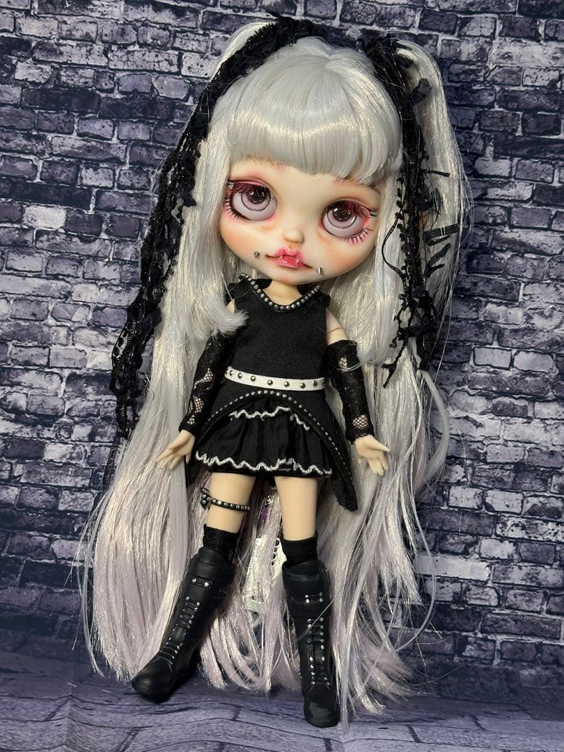 r*k様 アイシードール 本体女の子　OF付き　カスタムアイシードール