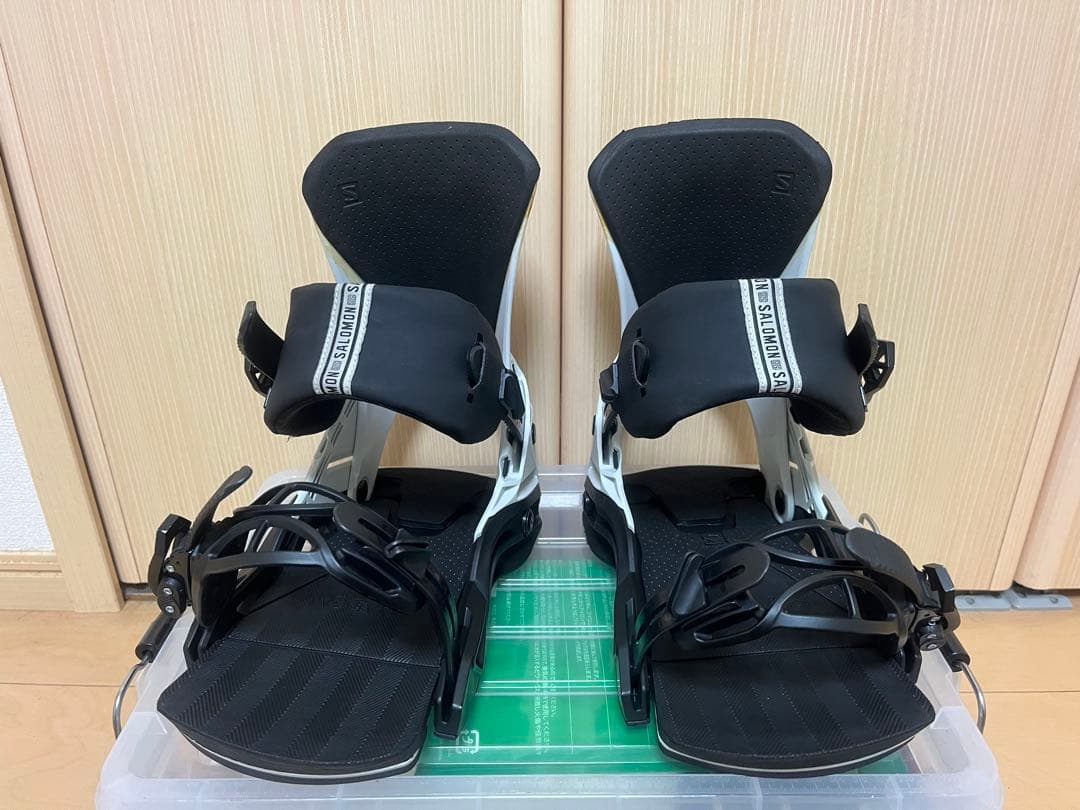 テク　salomon district M サロモン ディストリクト 人気機種