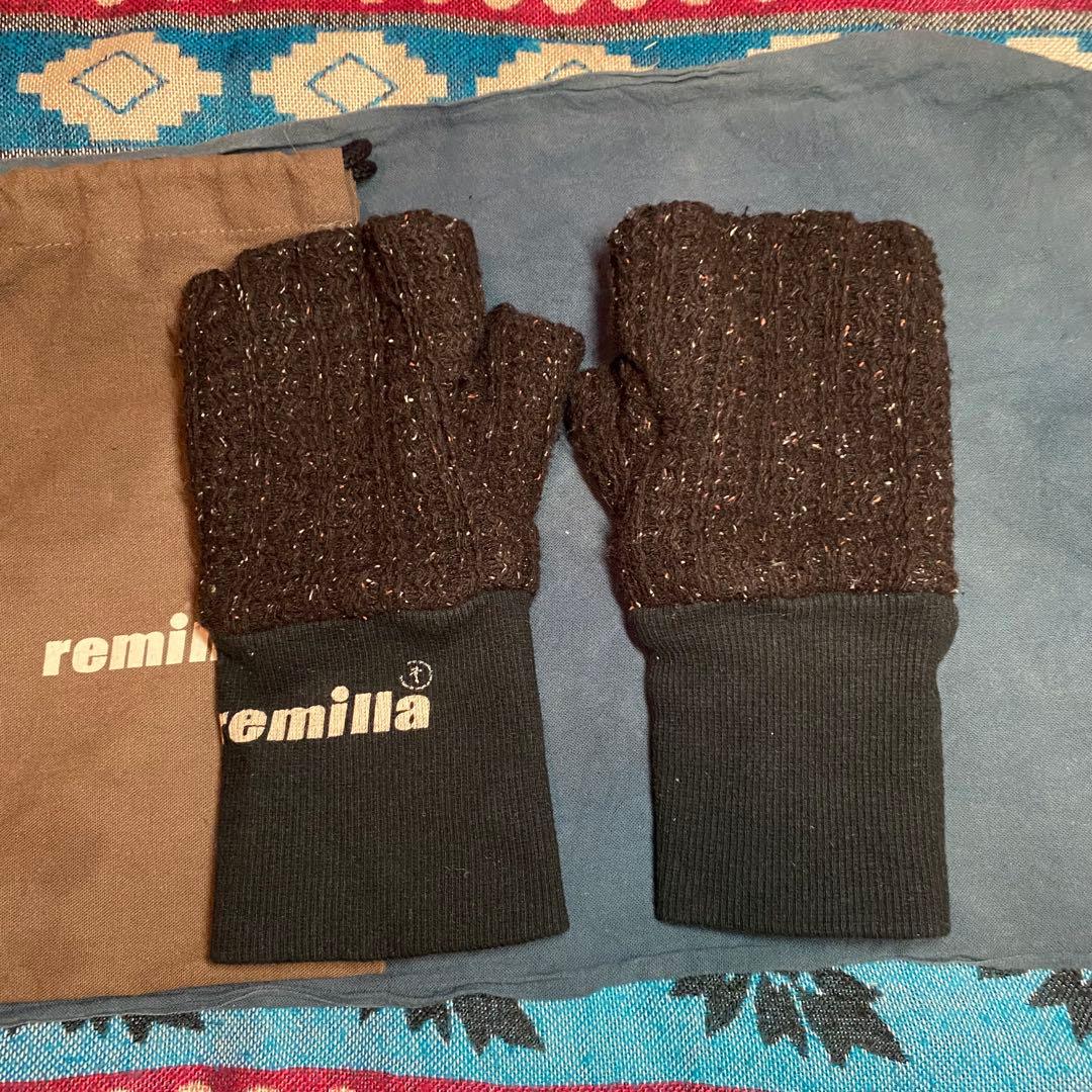 希少 remilla レミーラ 指なし 手袋 フィンガーレス グローブ ニット