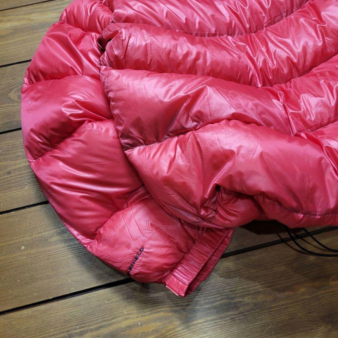 【今季大注目】 コロンビア TITANIUM オムニヒート ダウンジャケット