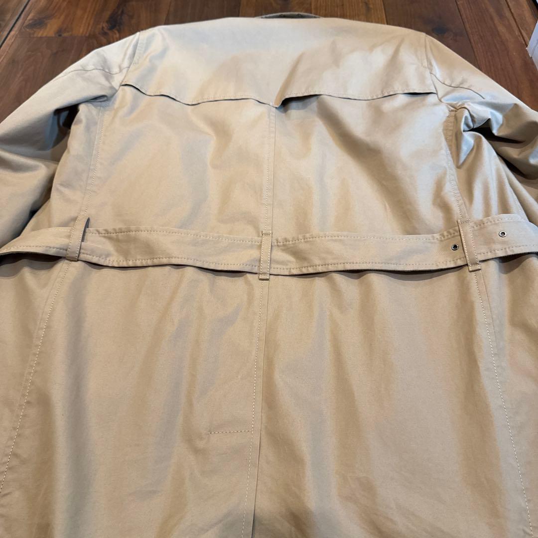 Herno ヘルノ　ベージュ　トレンチコート モノグラム柄