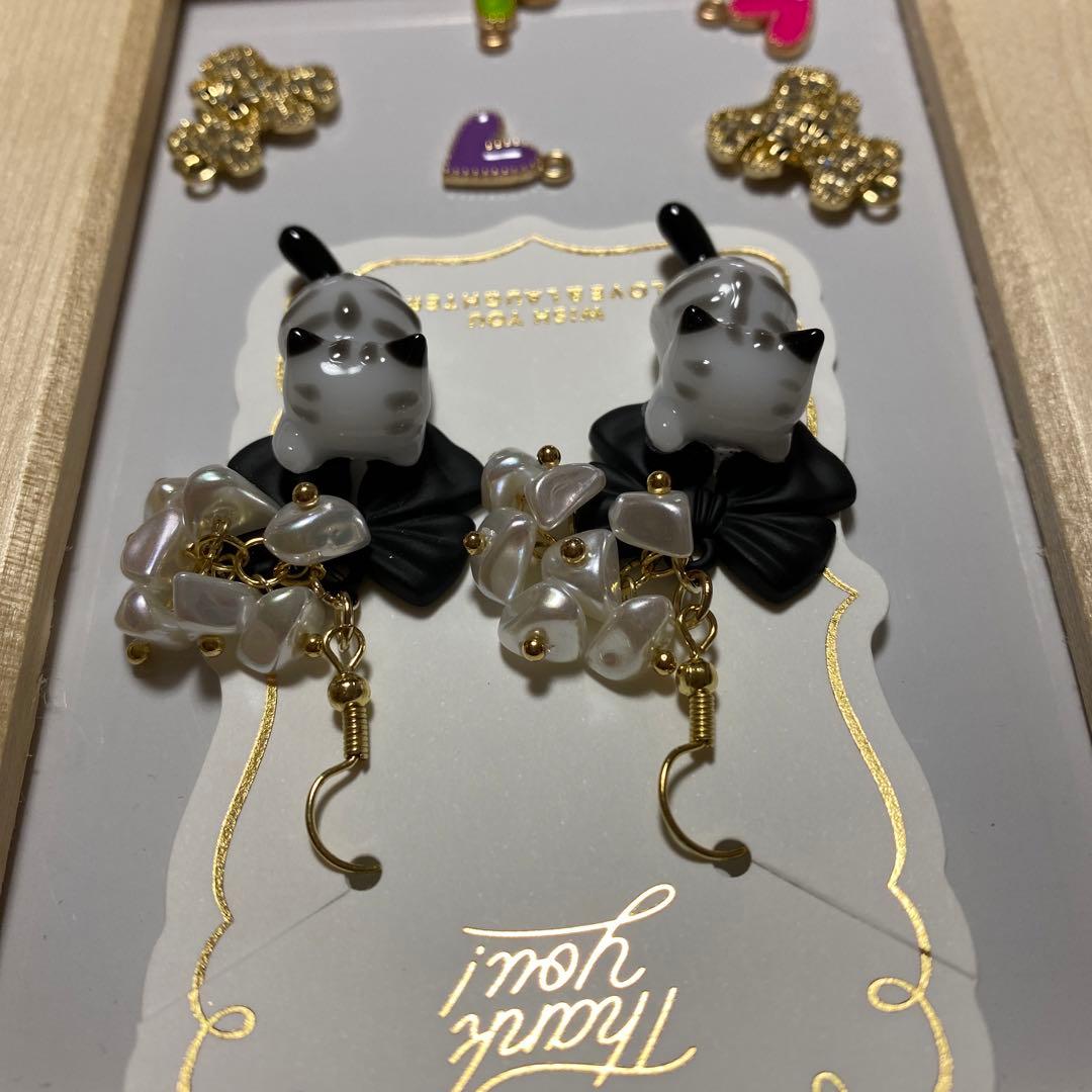 ★リボンと黒シマ猫ちゃんピアス★