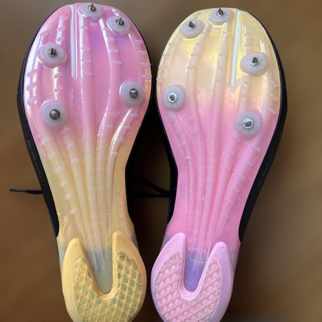 ADIZERO スパイクシューズ　アンビジョン