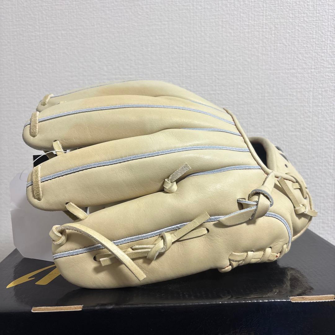 ミズノプロ　硬式用　内野　グラブ　グローブ　定価66,000円　5DNA
