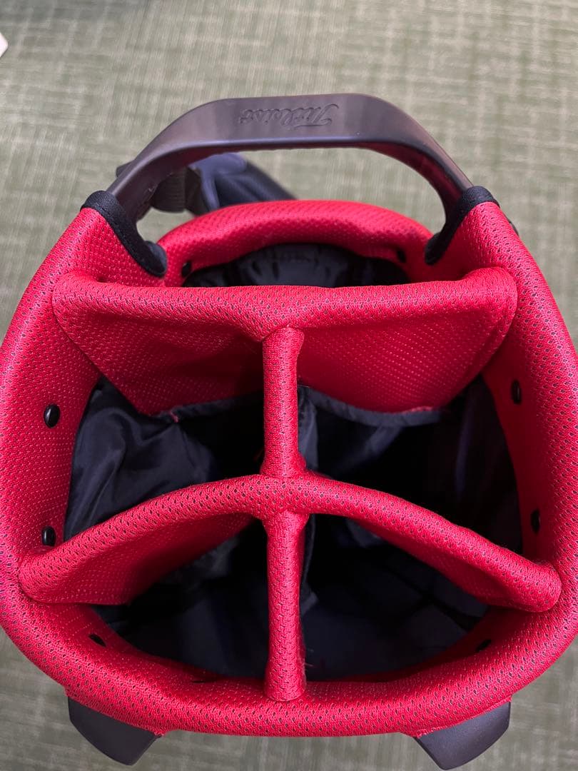 タイトリストキャディバック9型 プレイヤーズ5 (2.5kg)