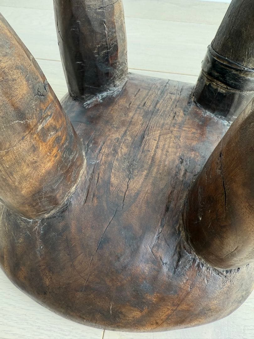 じ*ん様 ライトイヤーズ　アフリカ　スツール　LIGHTYEARS TUTSI