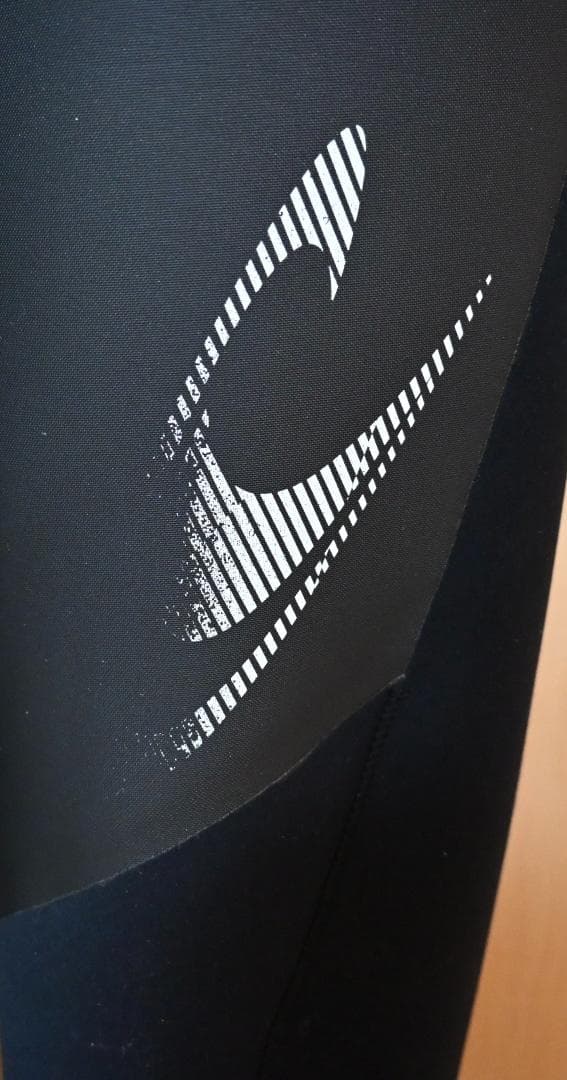 O'NEILL セミドライスーツ　 バックジップ　オール３ミリ