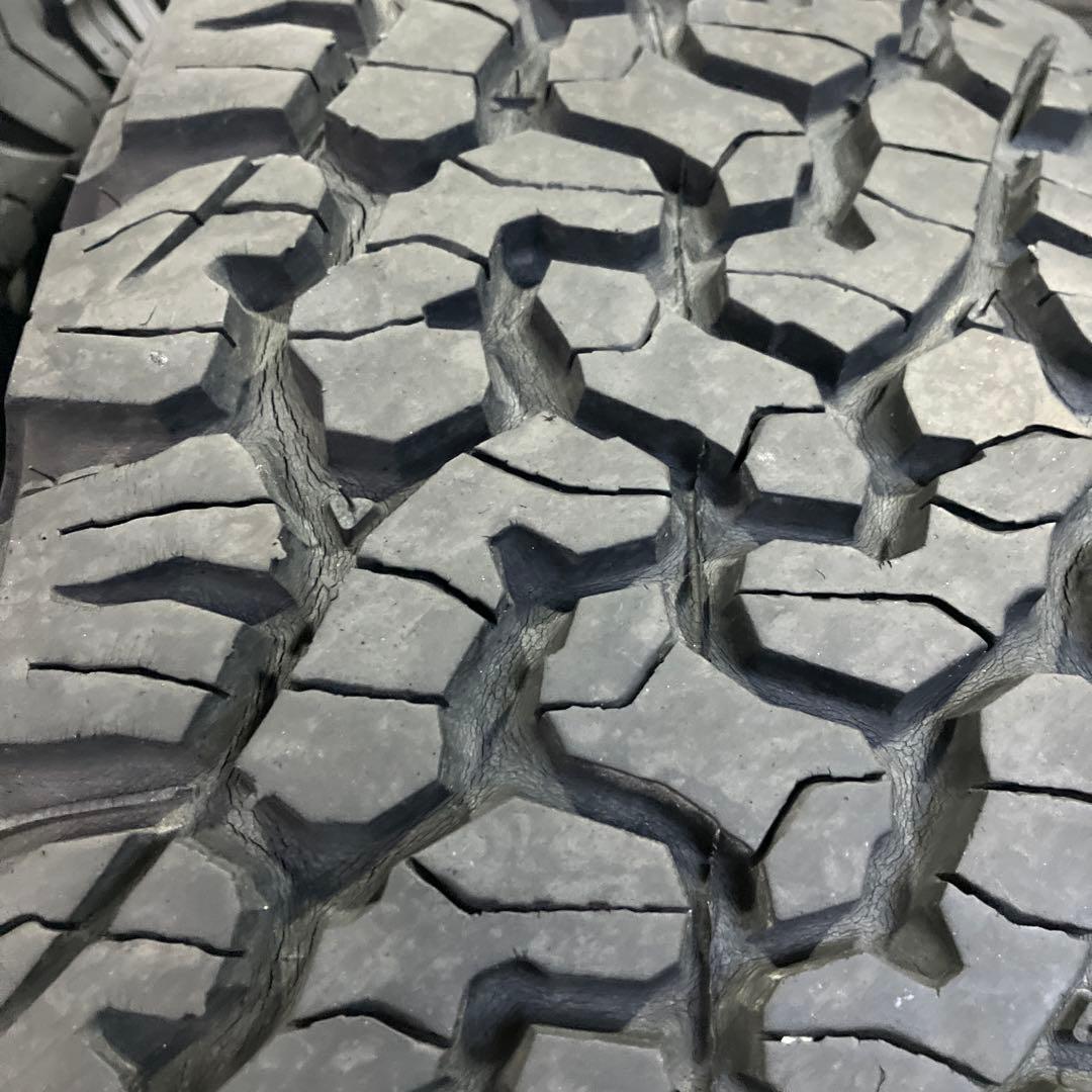 BFGoodrich All-Terrain T/A 16インチタイヤ