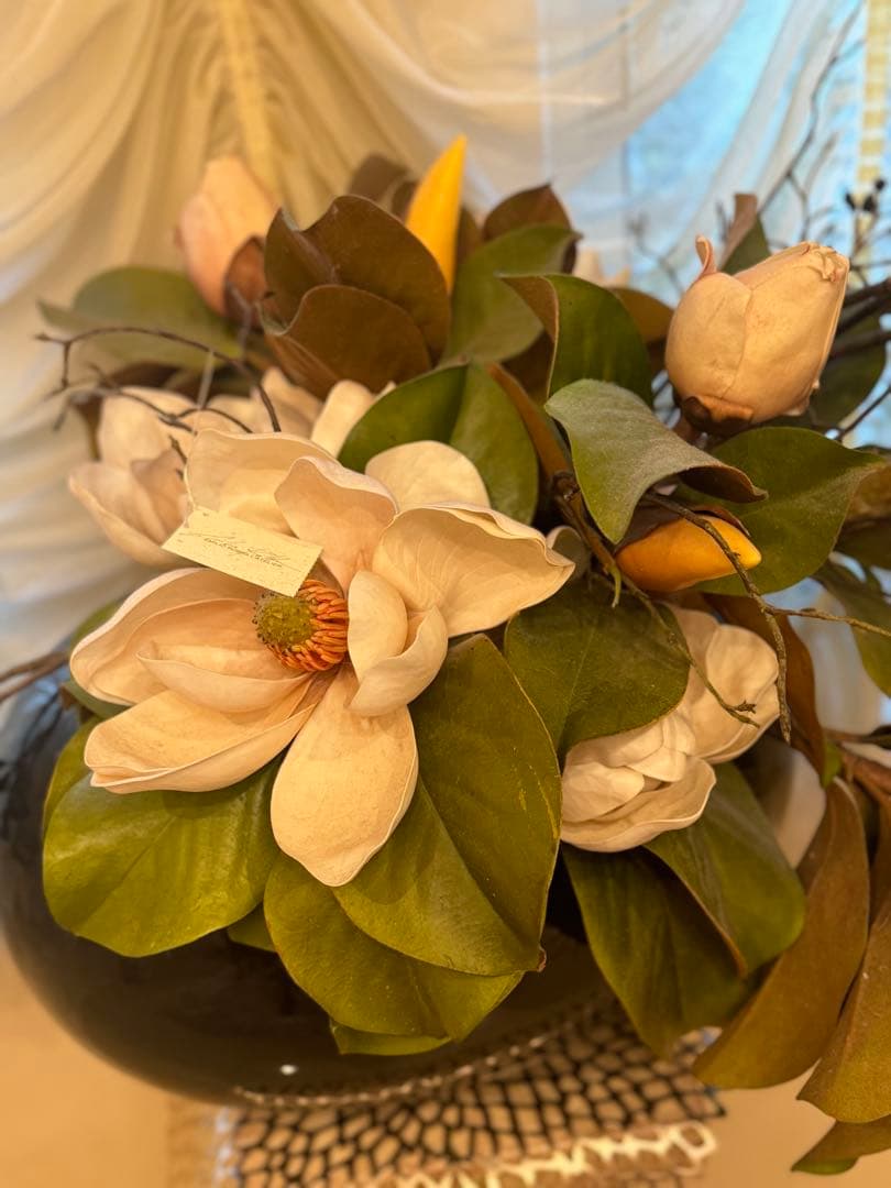 ❤️格安❤️エミリオロバ❤️豪華なマグノリア 造花アレンジメント❤️