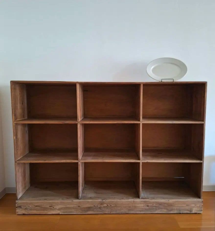 クランクマルチェロ　ベルギーオープンシェルフ