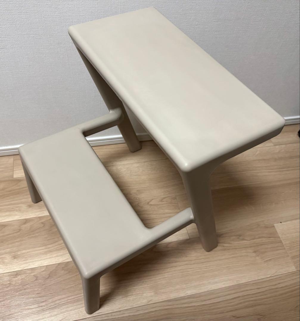 【値下げ】IKEA ステップスツール 踏み台 メステルビー