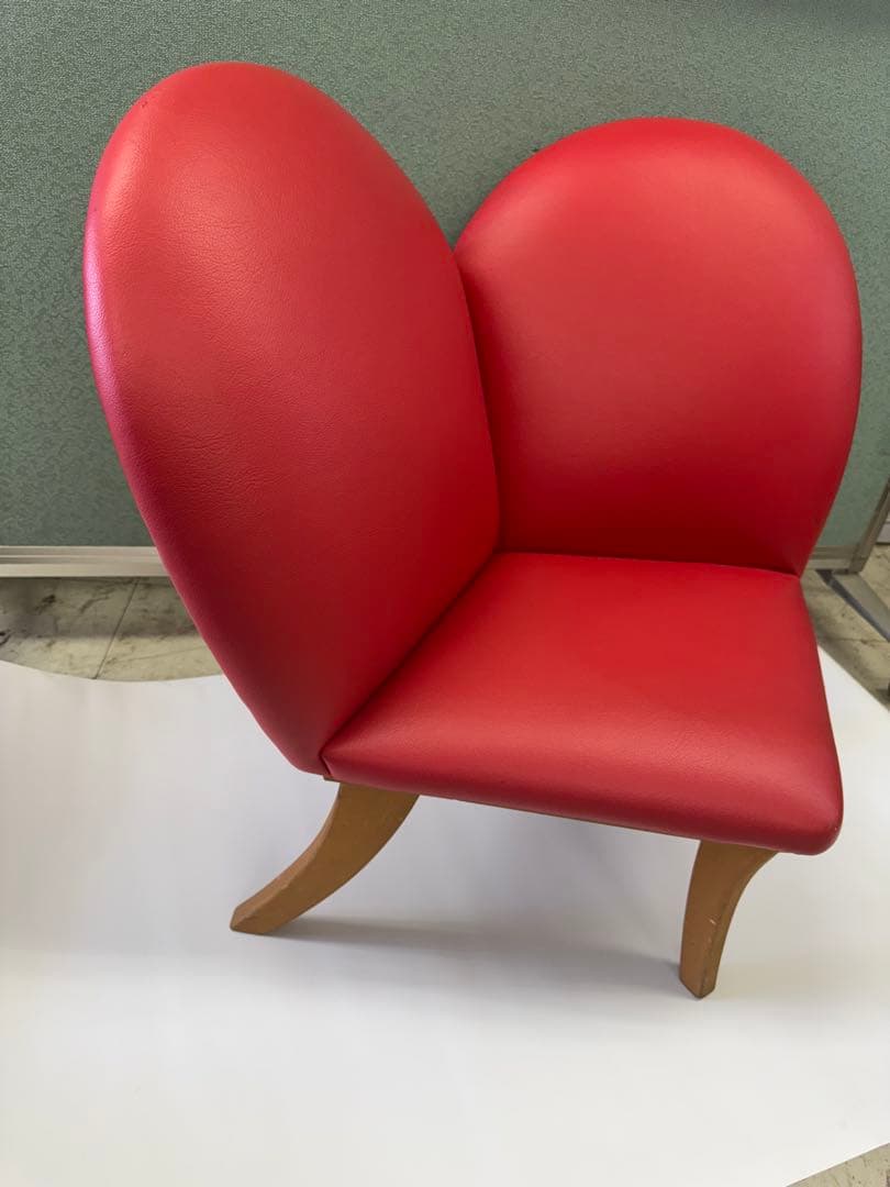 ハート型 レッド スツール お宮参り お食初　撮影椅子 写真館用　撮影椅子