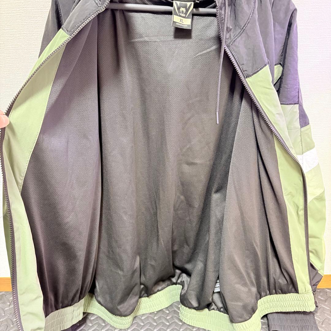 Venum Attack 90 トラックスーツ・カーキ XL