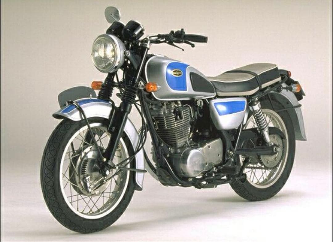 美品 シックデザイン クラシック フロントフェンダー フレア SR400/500