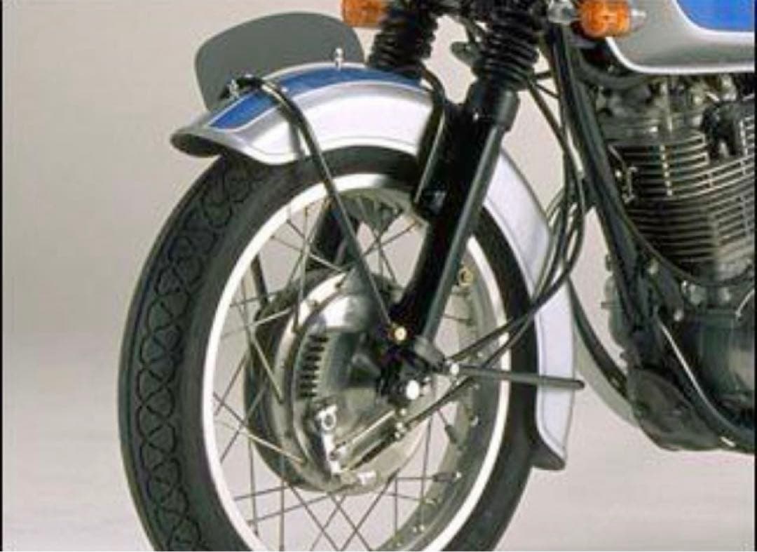 美品 シックデザイン クラシック フロントフェンダー フレア SR400/500