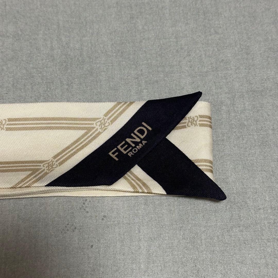 FENDI ラッピー スカーフ 箱付き