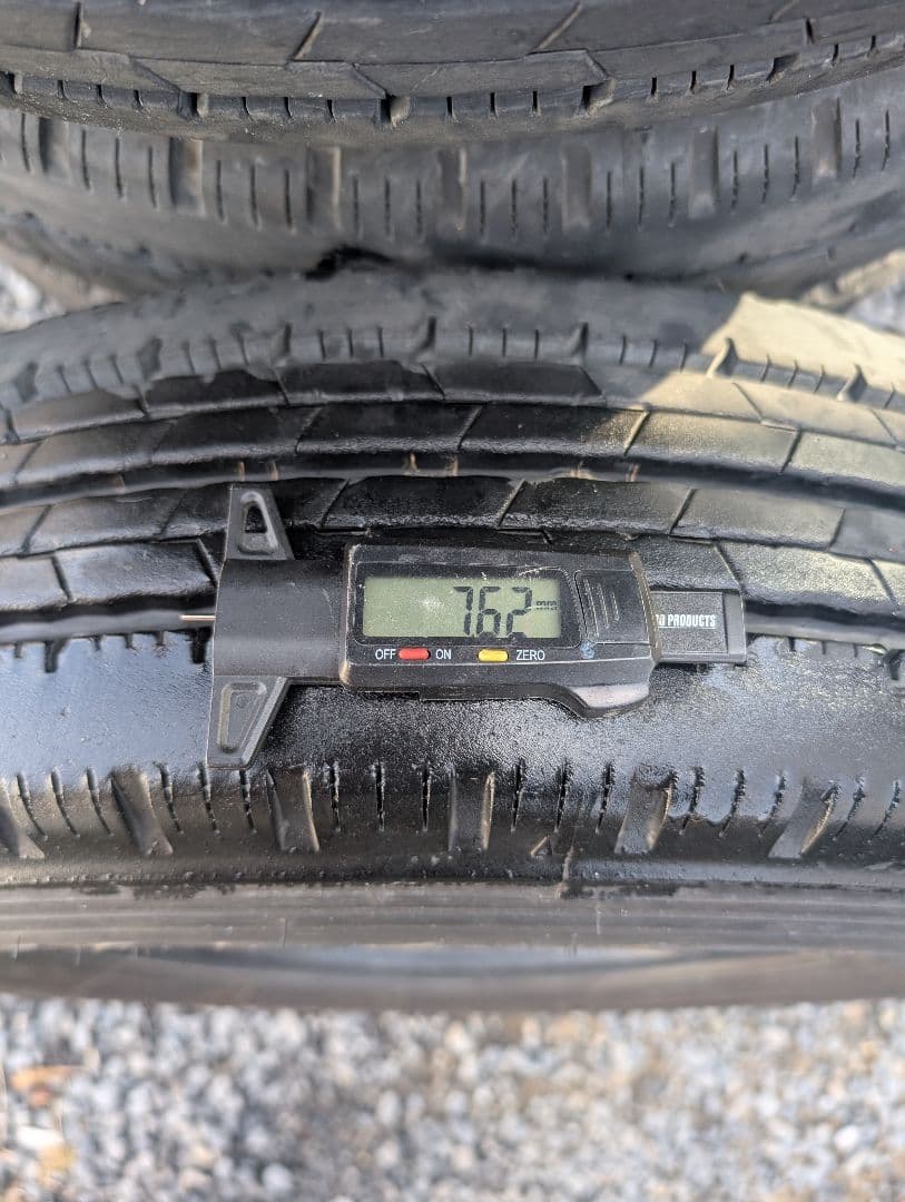 中古タイヤトラック用205/85r16 6本セット