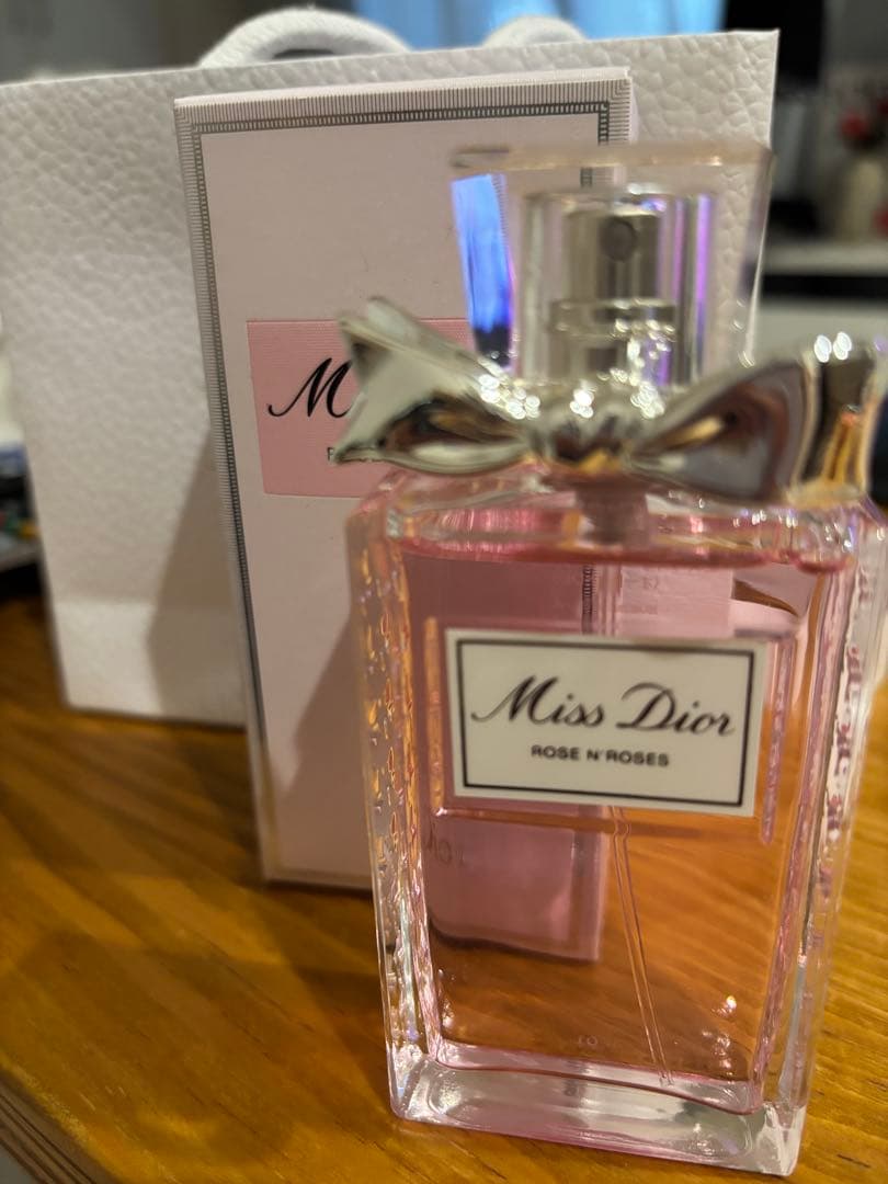 Miss Dior ローズ&ローズ　オードゥトワレ50mL