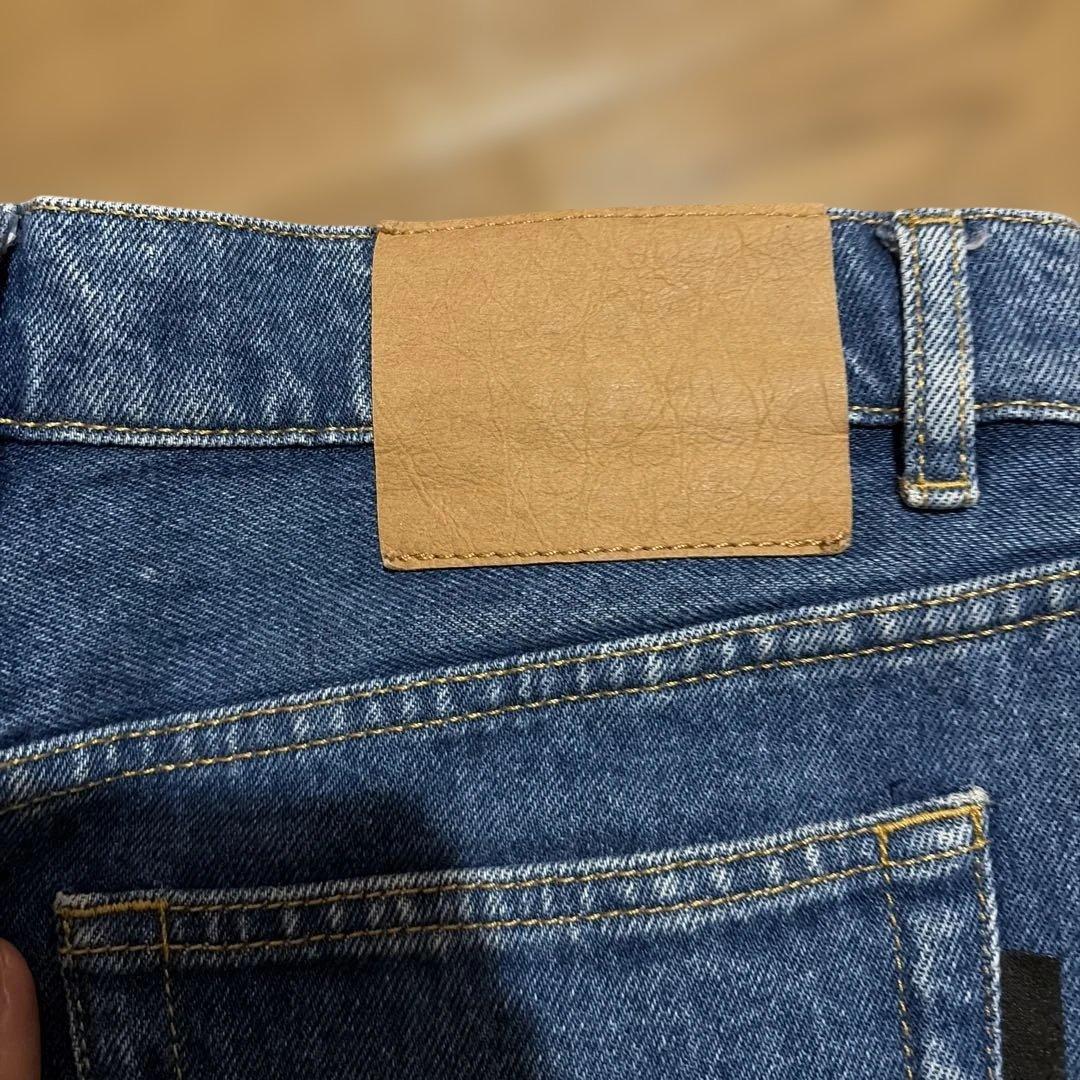 BALENCIAGA ストレートデニム