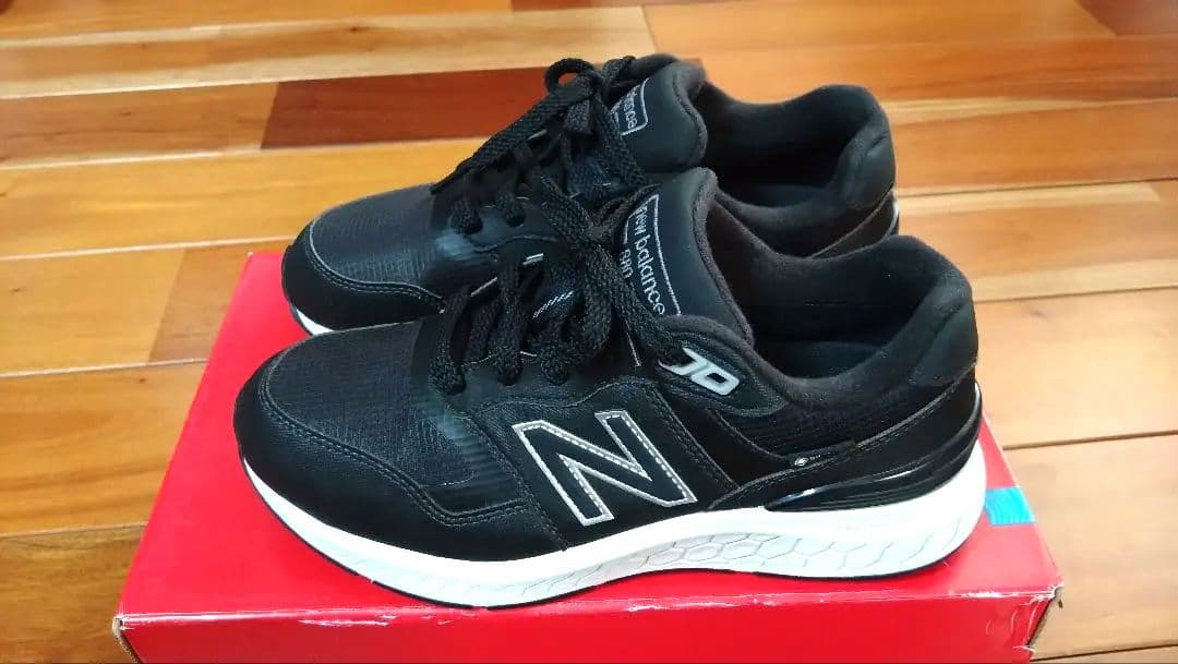 ニューバランス　24.0cm　スニーカー　WW880 防水GORE-TEXモデル