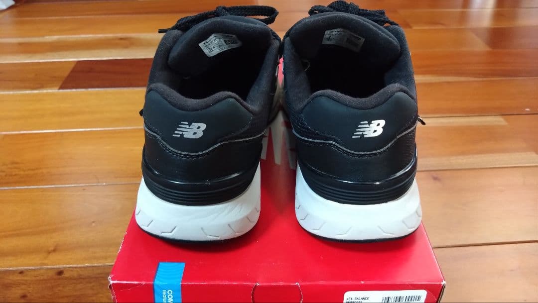 ニューバランス　24.0cm　スニーカー　WW880 防水GORE-TEXモデル