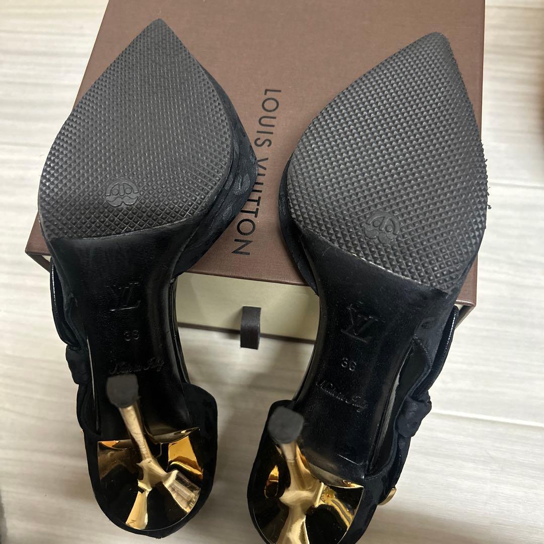 LOUIS VUITTON レオパード柄 ハイヒールパンプス