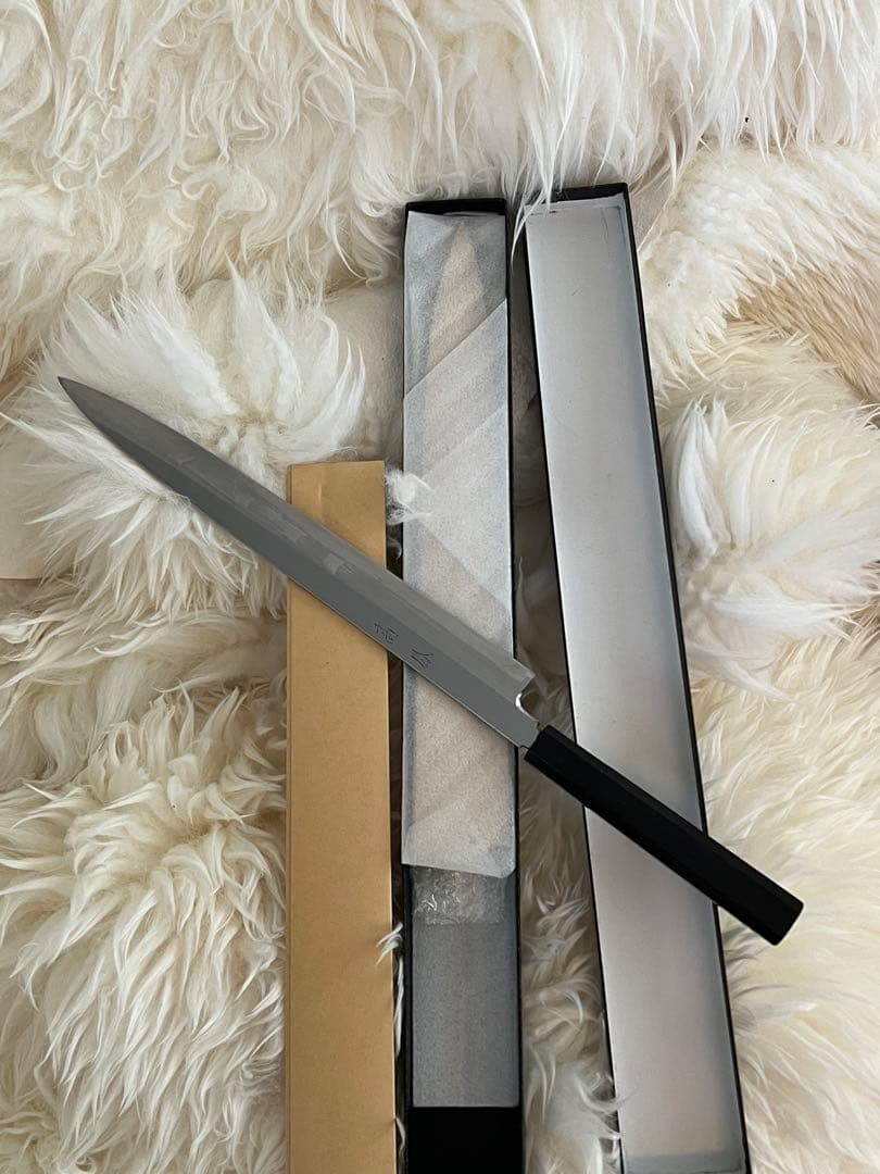 【新品未使用】高鳳 本焼 一尺 八角黒檀柄 鞘付 柳刃