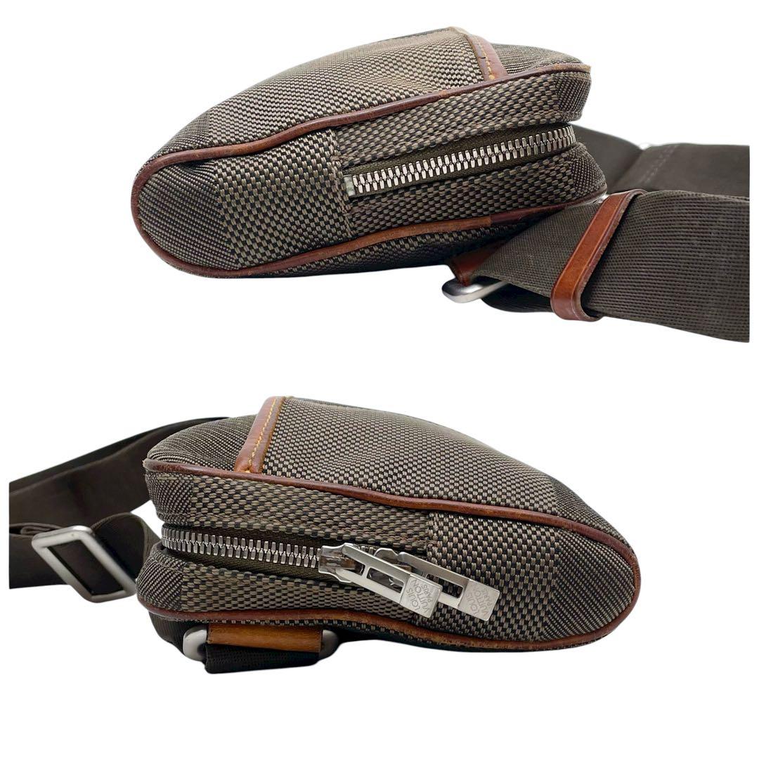 ルイヴィトン ダミエ ジェアン アクロバット ウエスト ボディ バッグ.