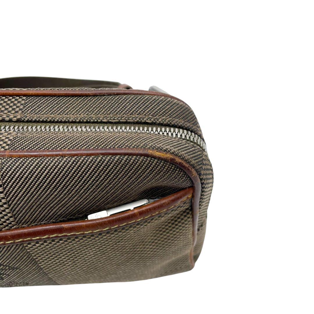 ルイヴィトン ダミエ ジェアン アクロバット ウエスト ボディ バッグ.