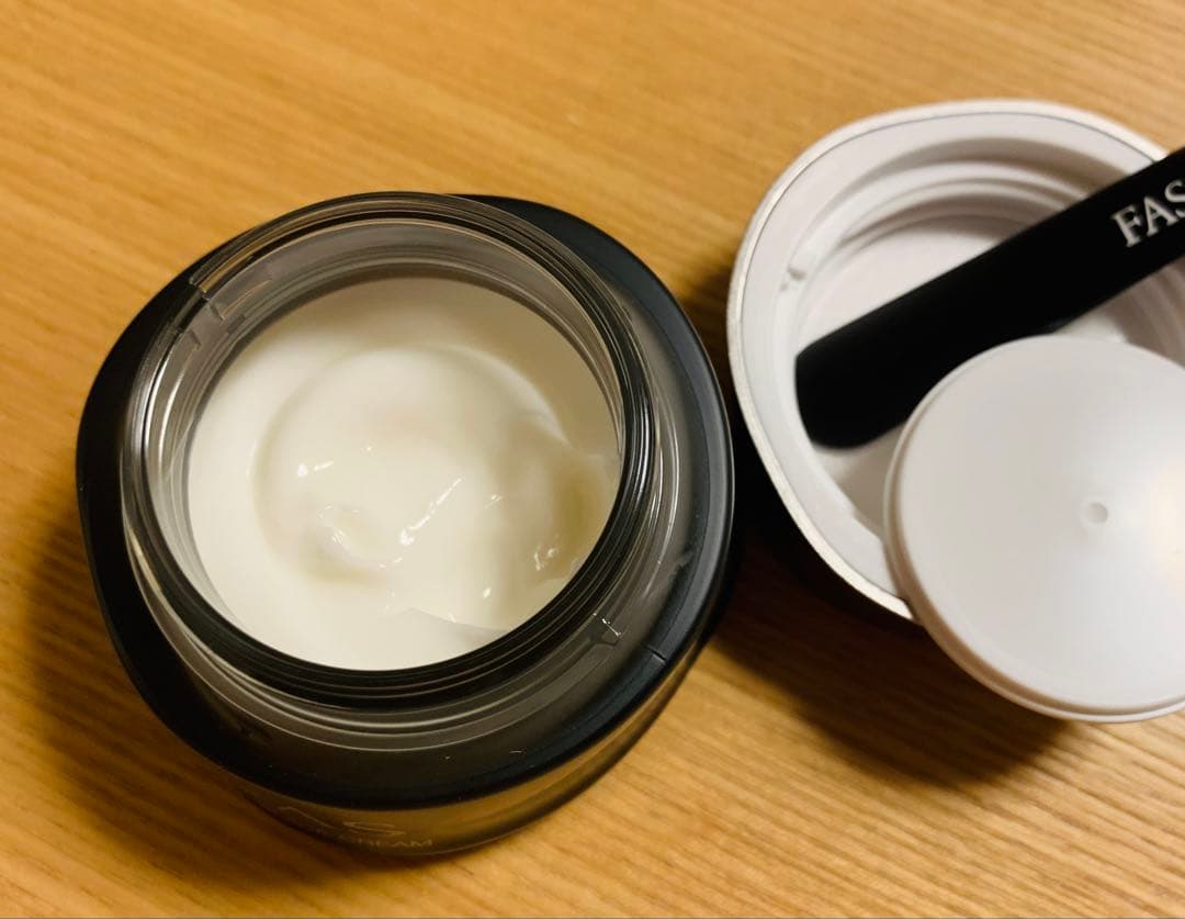FAS ザ ブラック クリーム 50g