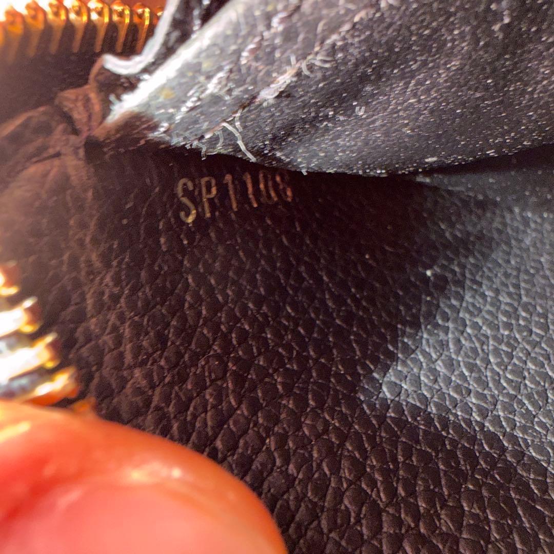 ルイヴィトン ジッピー・ウォレット ノワール 長財布