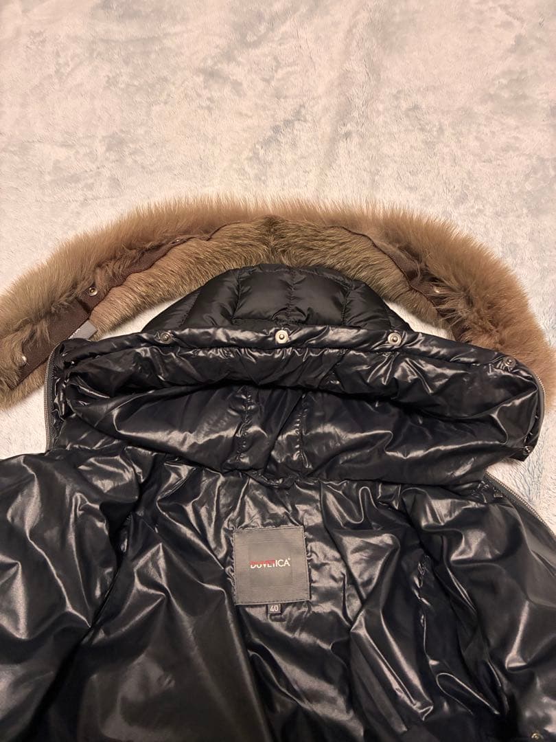 デュベティカ　ロングコート　ロングダウン　黒色　フォックスファー　ベルト付