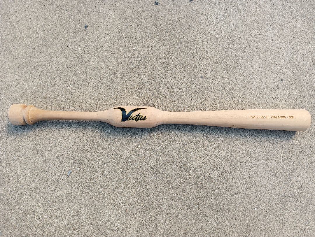 美品ヴィクタス VICTUS 33インチ トレーニングバット 野球　バレルバット
