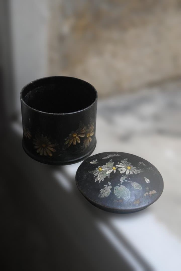 パピエマシェ　マーガレットの小物入れ　フランスアンティーク ナポレオン三世