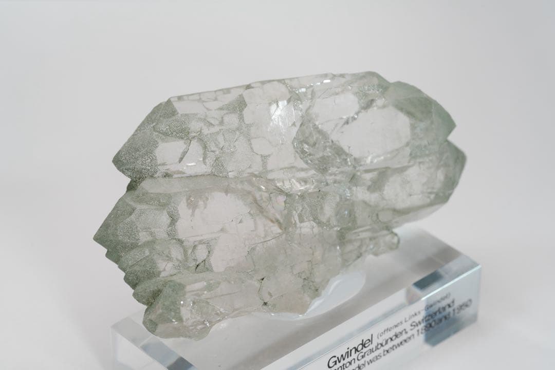 【ねじれが凄い】Gwindel グインデル スイス産 96×33×40mm