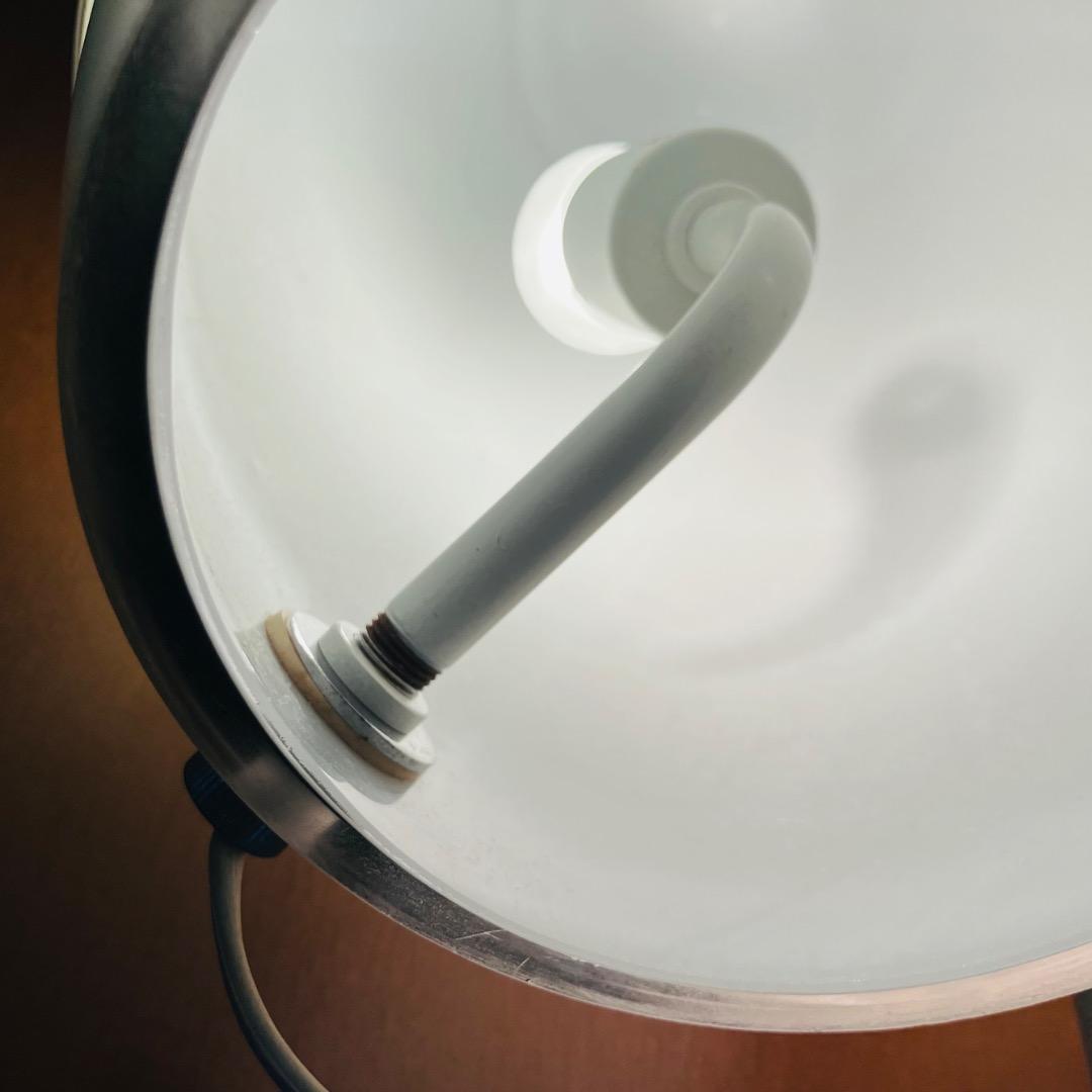 【お取り置き品】ヤマギワ 岩津ガラス ペンギン 大きなガラスのフロアスタンド