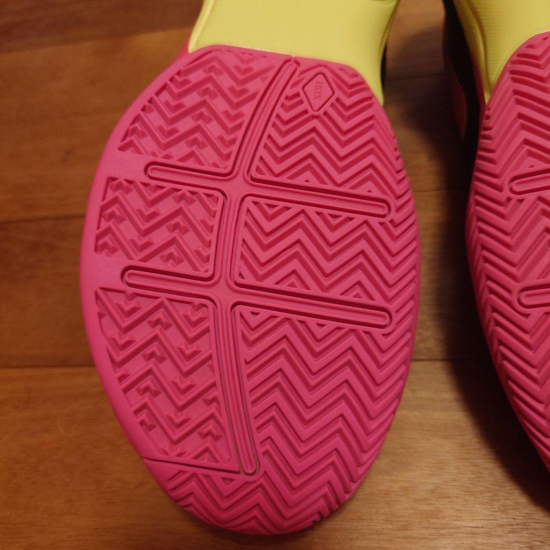 ナイキ　コートズームヴェイパー9.5　ほぼ未使用品、箱無し