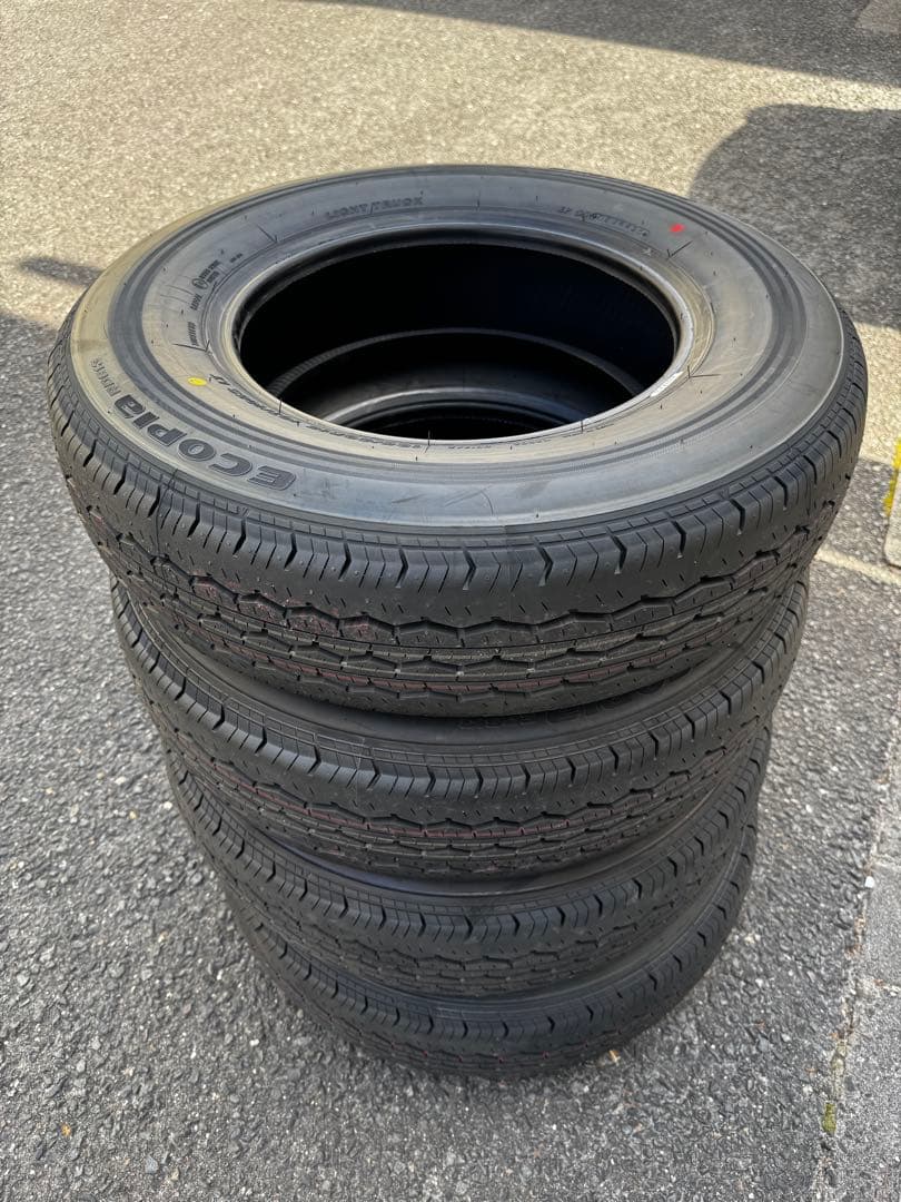 【新車外し】ブリヂストン エコピア RD-613 195/80R15 タイヤ4本