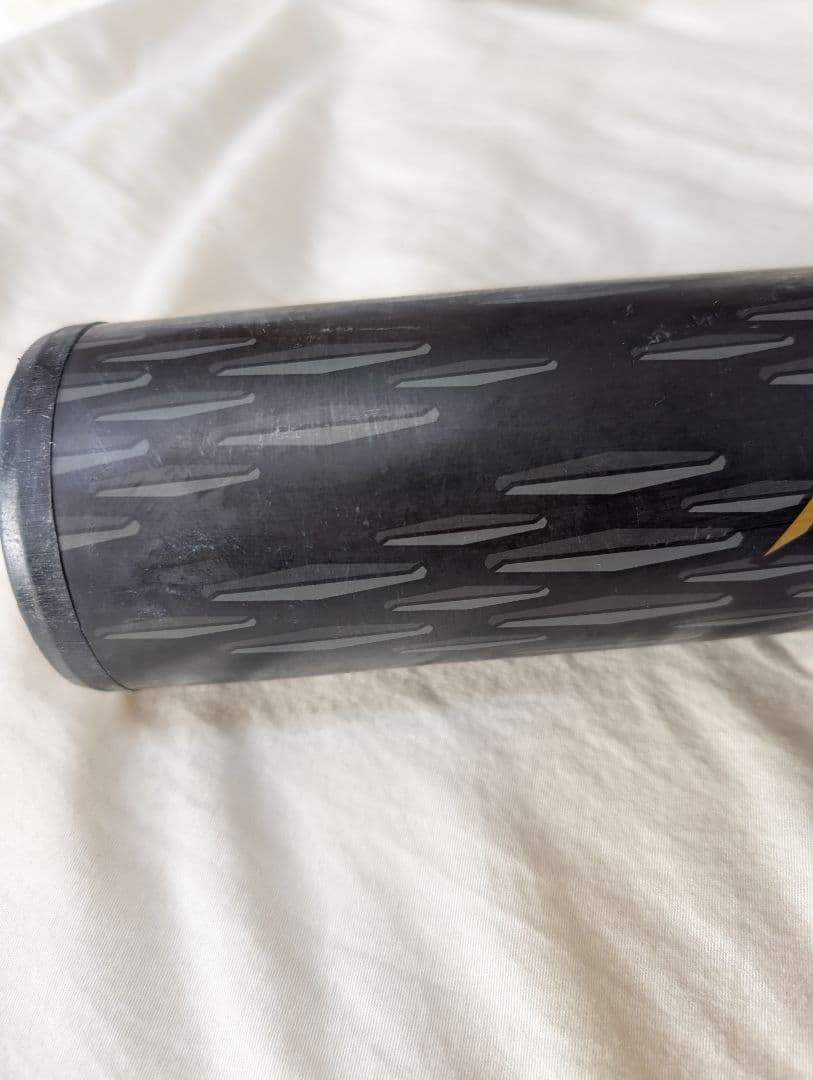 軟式バット　ビヨンドマックスレガシーメタル84cm　トップバランス