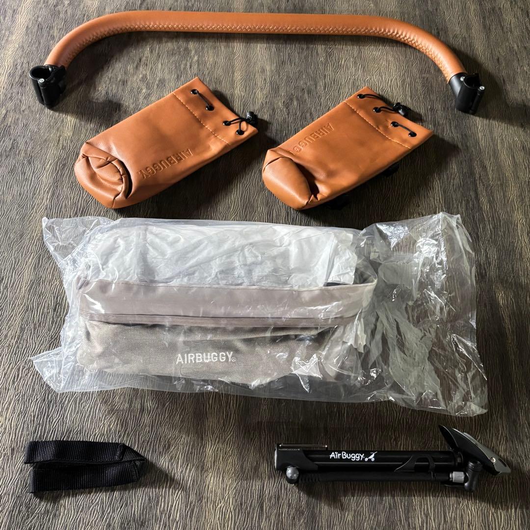 美品AirBuggyエアバギー ココダブルEXフロムバース ストーン 双子バギー