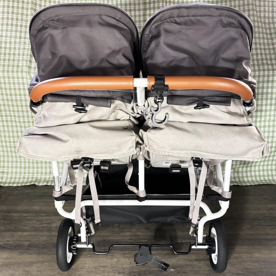 美品AirBuggyエアバギー ココダブルEXフロムバース ストーン 双子バギー