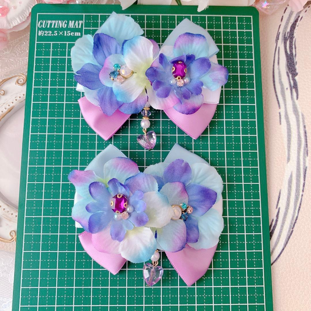 特別価格♡ハンドメイド ヘアアクセサリー♡フラワービジュー♡ツインヘアクリップ
