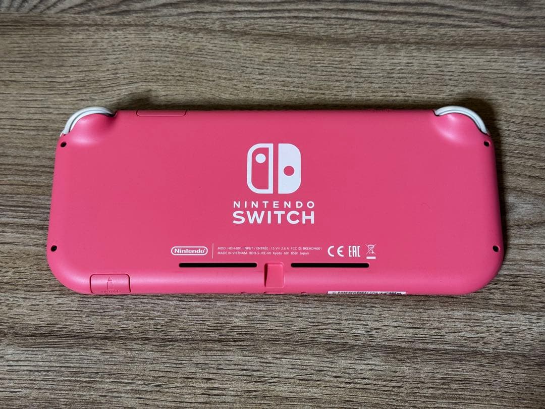 Nintendo Switch Lite 本体一式(ケース、スタンドなど)