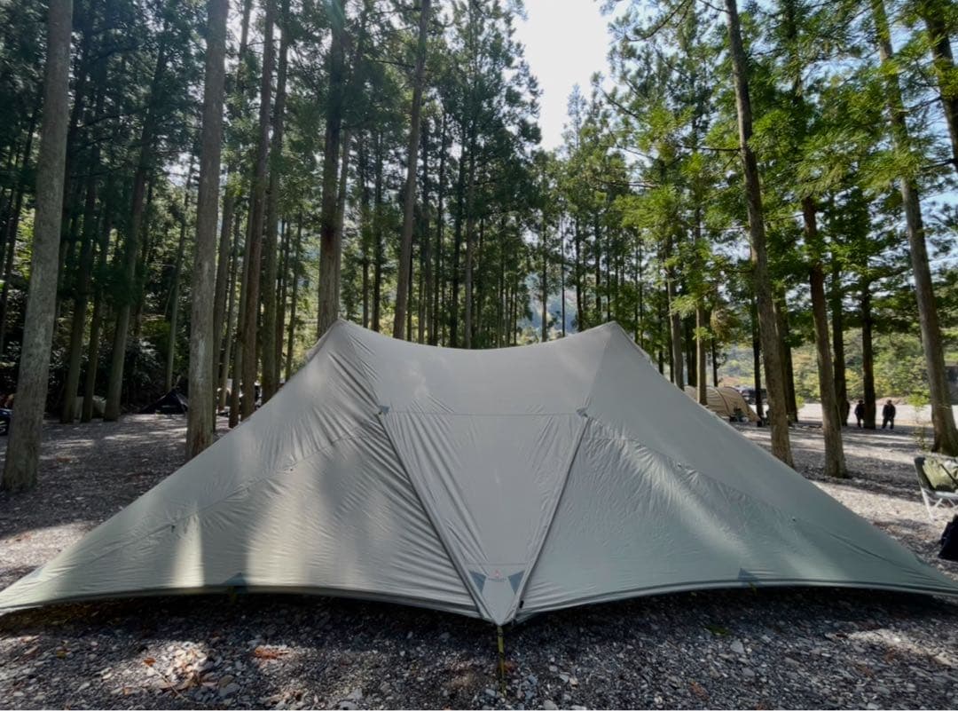 HIDEOUT DAC National Geographic おまけ付