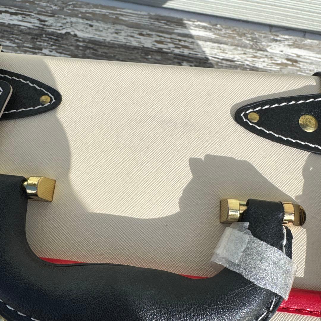 H*2様 ディズニーストア　ミッキーズホテル　キャリーケース　廃盤　限定