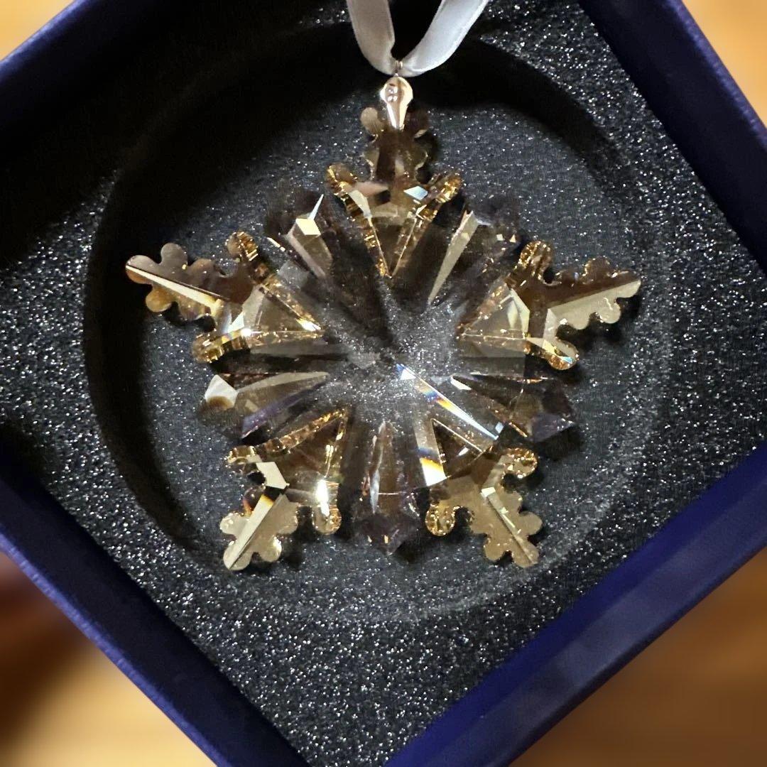 Swarovski 雪の結晶型オーナメント