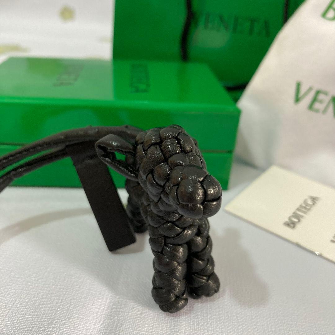 ボッテガヴェネタチャーム犬ドッグチャーム キーホルダー